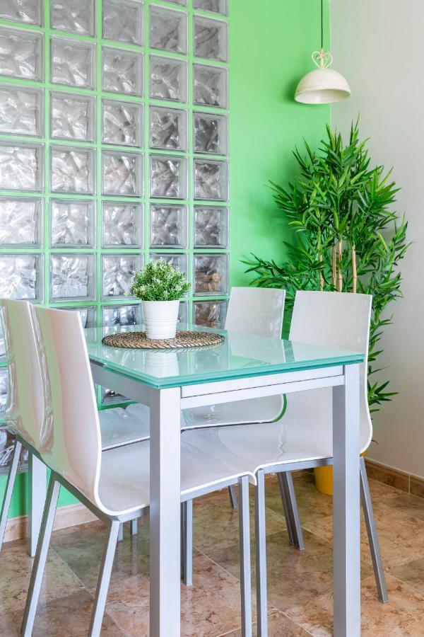 פובלה דה פארנאלס Apartamento Pobla De Farnals, Vistas Al Mar, Wifi מראה חיצוני תמונה